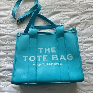 Marc Jacobs Tote!